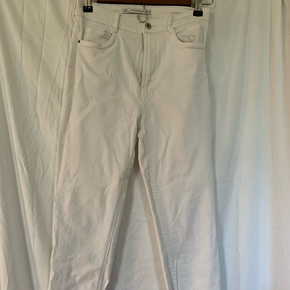 White Zara pants